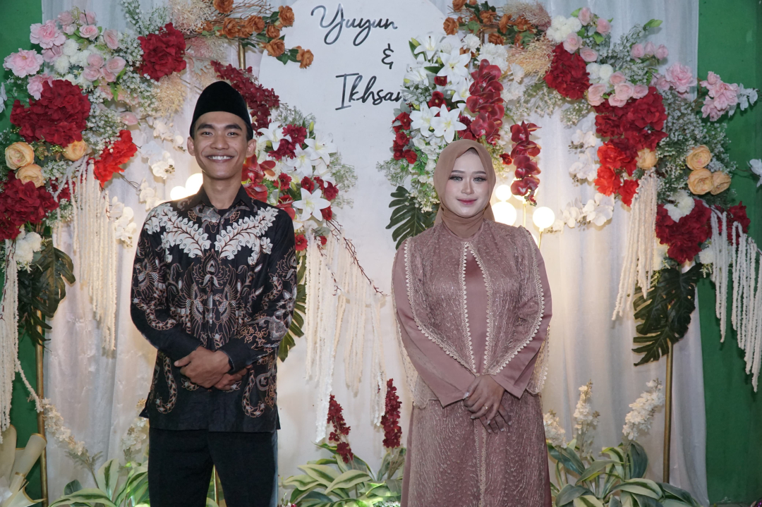 https://yuyun-ikhsan.webnikah.com/dirmember/00000029/yuyunikhsan21/photo-286122-337513-l-202607110949.jpg